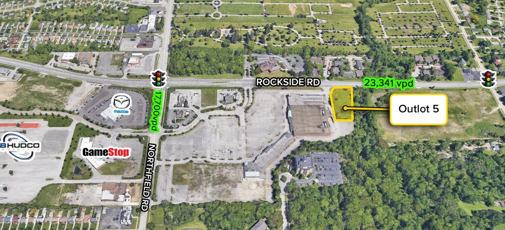 22807 Rockside Rd, Bedford, OH à vendre - Photo principale - Image 2 de 2