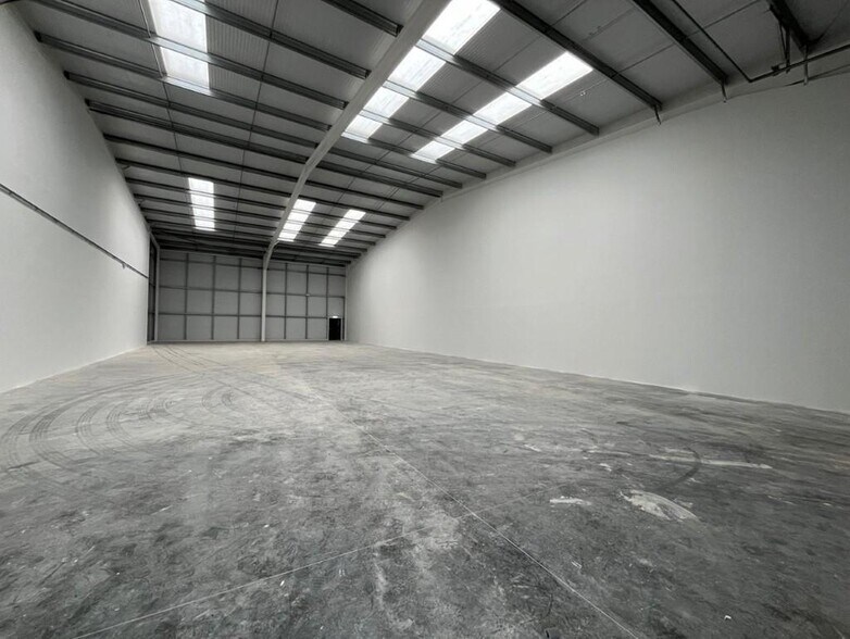 Old Ipswich Rd, Ardleigh à louer - Photo du bâtiment - Image 3 de 16