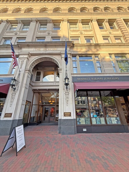 806-814 Elm St, Manchester, NH for lease - Building Photo - Image 3 of 8