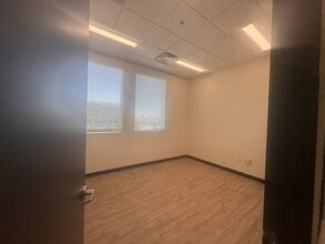 8872 S Eastern Ave, Las Vegas, NV for lease Interior Photo- Image 2 of 8