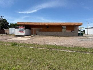 Plus de détails pour 3121 Bamboo St, Mesquite, TX - Commerce de détail à vendre