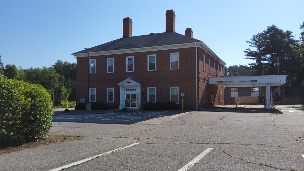 31 Plaistow Rd, Plaistow, NH à louer - Photo du bâtiment - Image 2 de 10