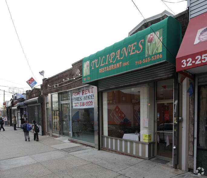 32-21-32-23 Junction Blvd, Flushing, NY à louer - Photo principale - Image 1 de 2
