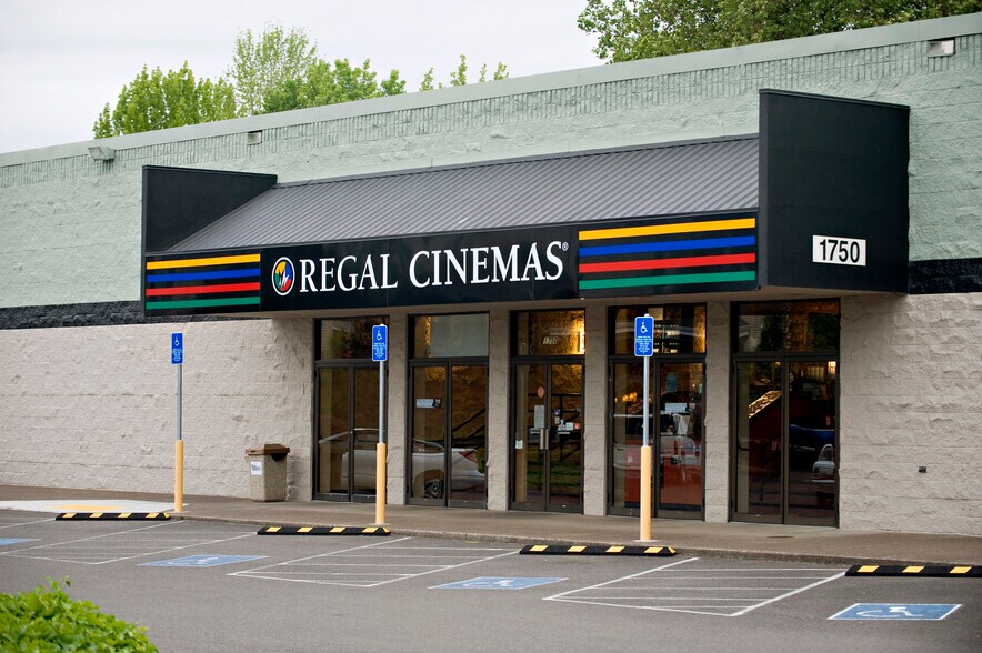 1750 NW 9th St, Corvallis, OR à vendre - Photo du bâtiment - Image 2 de 3