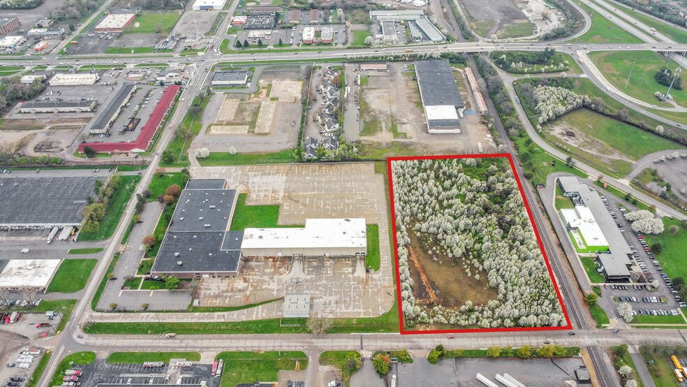 0 Cloverleaf Street, Columbus, OH à vendre - Photo du bâtiment - Image 2 de 4