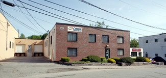 Plus de détails pour 20 Clematis Ave, Waltham, MA - Flex à vendre