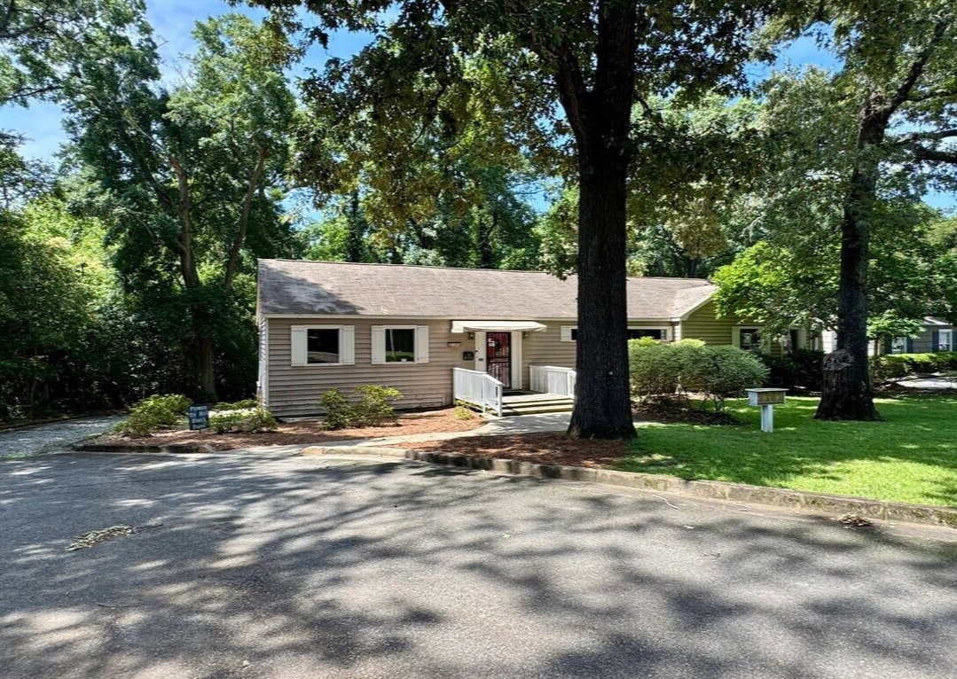 2162 Ingleside Ave, Macon-Bibb, GA à vendre Photo du bâtiment- Image 1 de 28