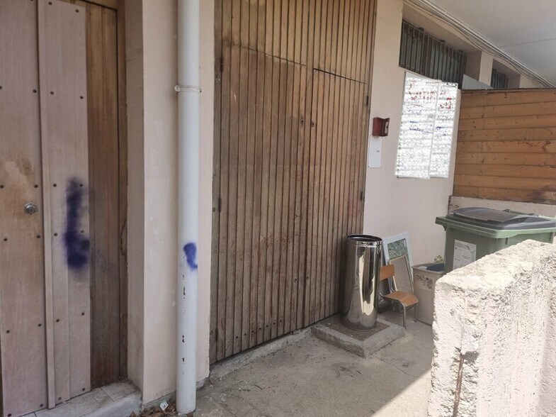 Retail in Fontenay-aux-Roses for lease - Building Photo - Image 3 of 12