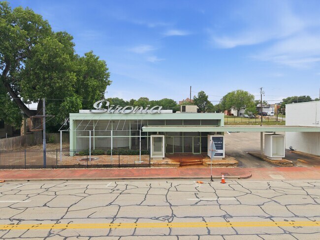 Plus de détails pour 1509 Austin Ave, Waco, TX - Commerce de détail à louer