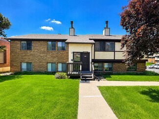 Plus de détails pour 2625-2627 E Uintah St, Colorado Springs, CO - Multi-résidentiel à vendre