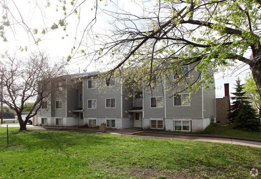 315 Buchanan St NE, Minneapolis, MN à vendre - Photo principale - Image 1 de 2