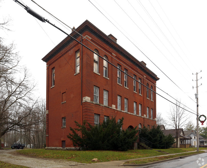 2415 E Southport Rd, Indianapolis, IN for sale - Primary Photo - Image 1 of 1