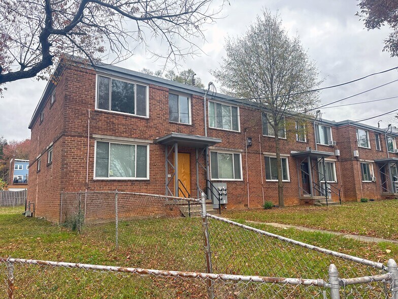 6145-6149 Kansas Ave NE, Washington, DC à vendre - Photo du bâtiment - Image 2 de 8