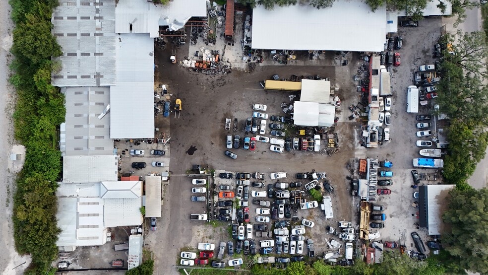 5113 S 16th Ave, Tampa, FL for sale - Building Photo - Image 3 of 14