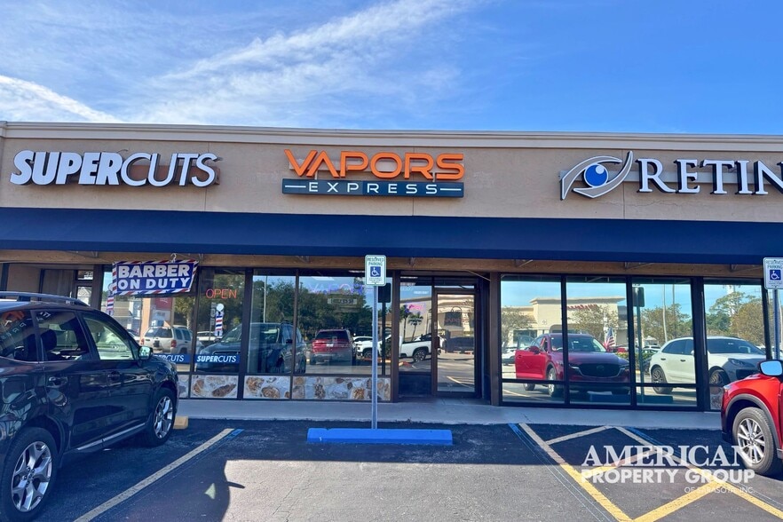 3904-3908 S Tamiami Trl, Sarasota, FL for lease - Building Photo - Image 2 of 3