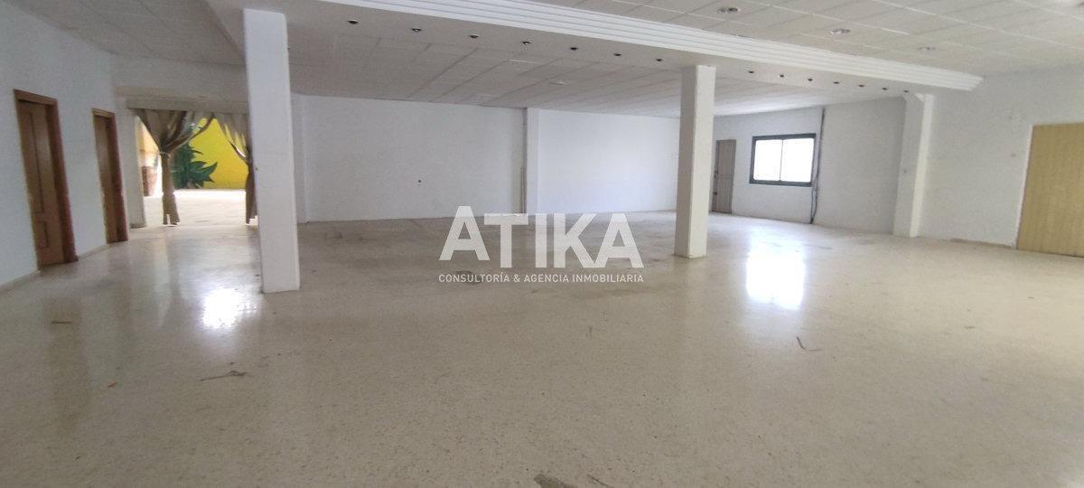 Retail in Albaida for lease Interior Photo- Image 1 of 29