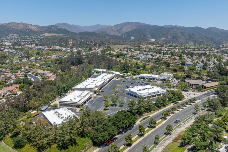 31951 Dove Canyon Dr, Trabuco Canyon, CA à vendre - Aérien - Image 3 de 4