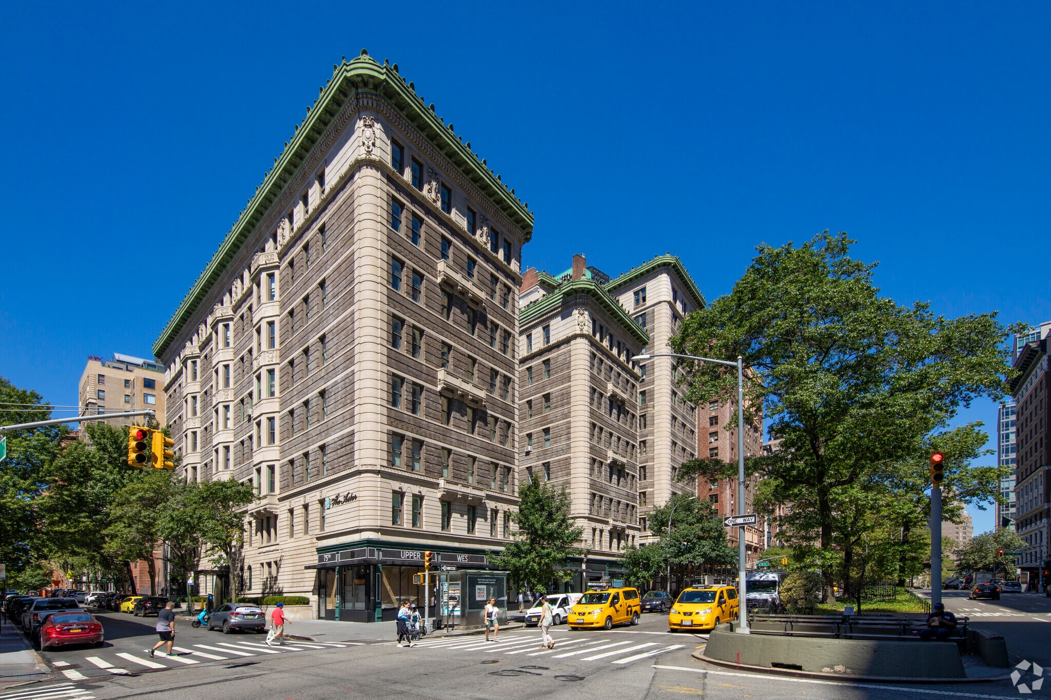2139-2159 Broadway, New York, NY à louer Photo du bâtiment- Image 1 de 27