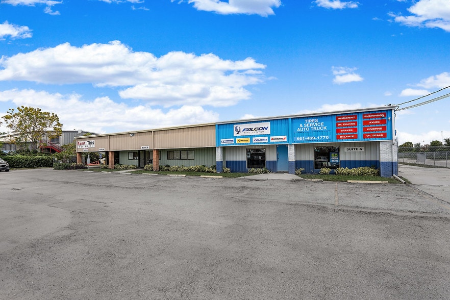 766 Pike Rd, West Palm Beach, FL for lease - Building Photo - Image 3 of 7