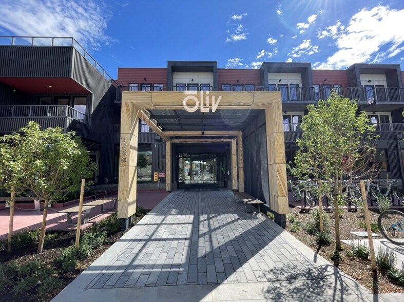 1750 15th St, Boulder, CO à louer - Photo du bâtiment - Image 2 de 7