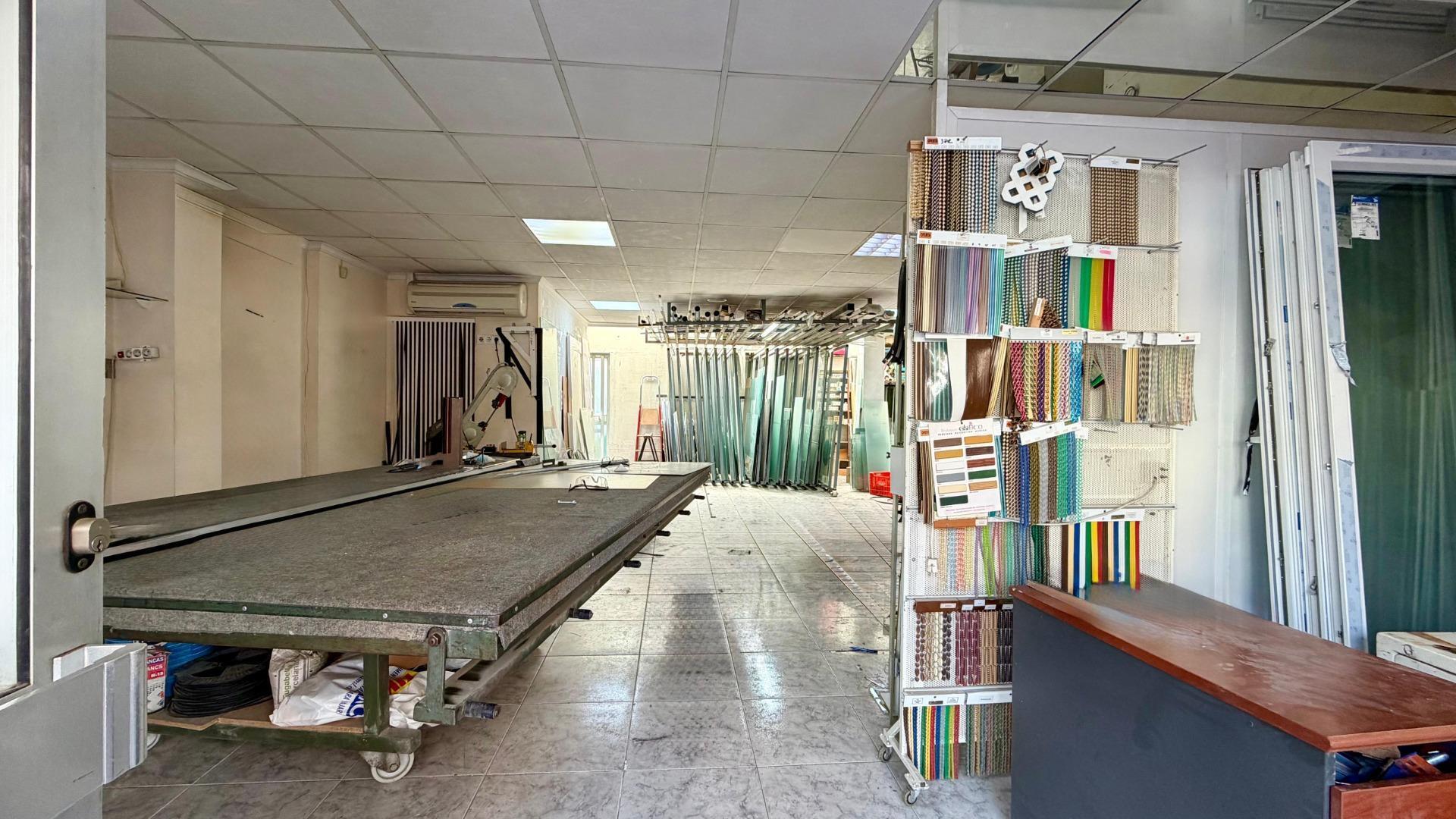 Retail in Carlet, Valencia for sale Interior Photo- Image 1 of 18