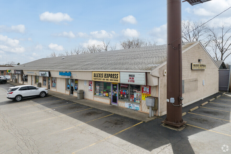 20-24 E Alexis Rd, Toledo, OH for lease - Building Photo - Image 2 of 6