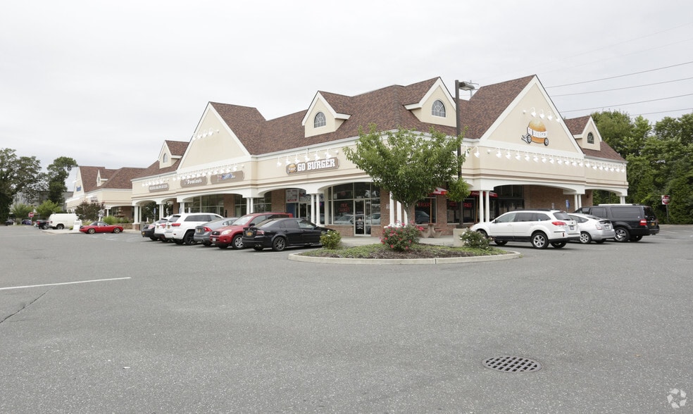 271 Route 25A, Mount Sinai, NY for lease - Building Photo - Image 2 of 18