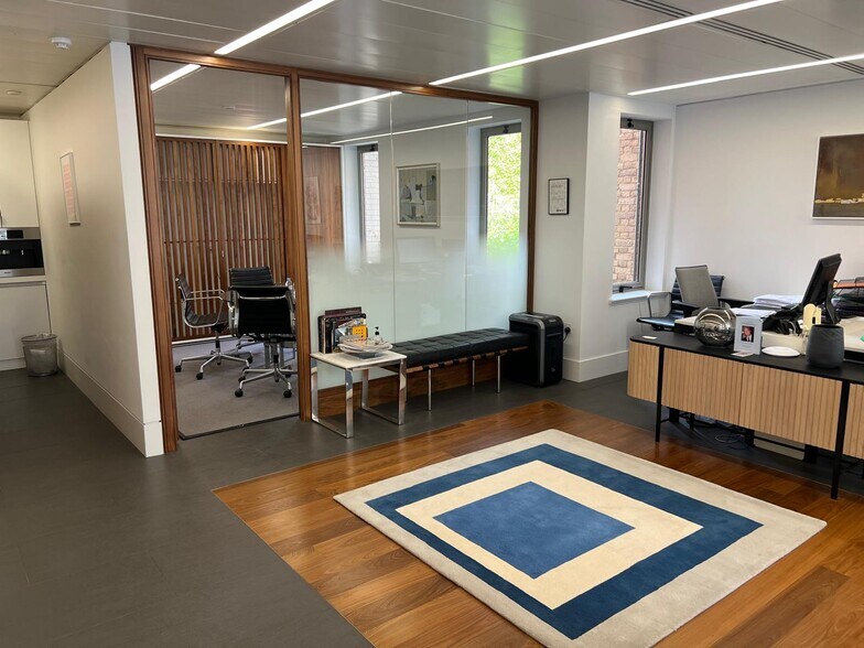 10-12 Blandford St, Londres à louer - Photo du bâtiment - Image 1 de 13