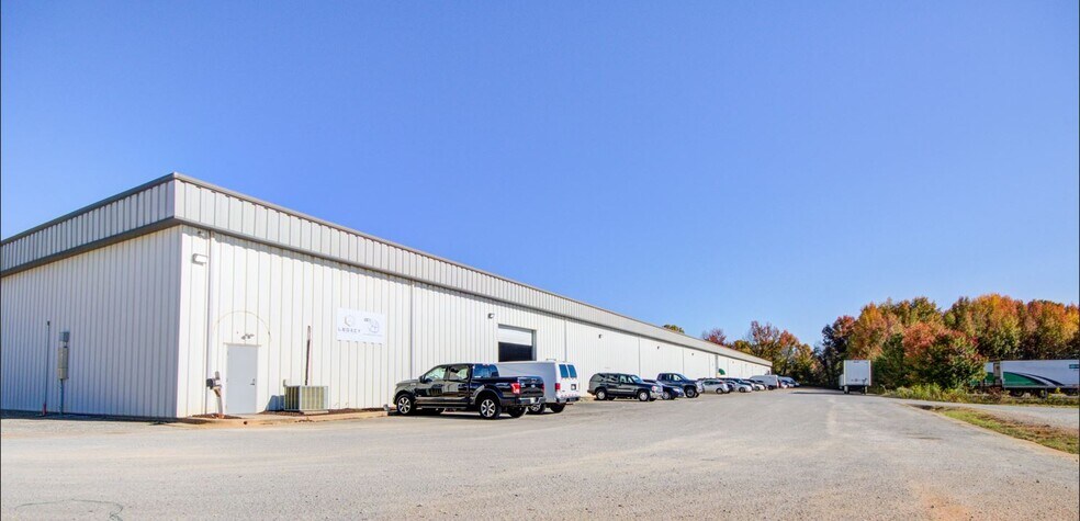 9312 Madison Blvd, Madison, AL à louer - Photo du bâtiment - Image 2 de 11