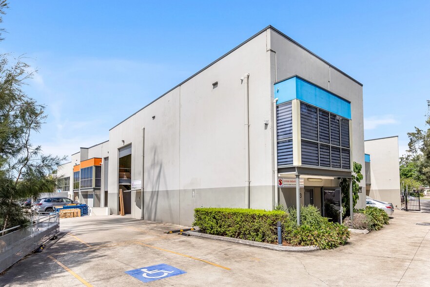 11 Davies Rd, Padstow for sale - Building Photo - Image 1 of 1