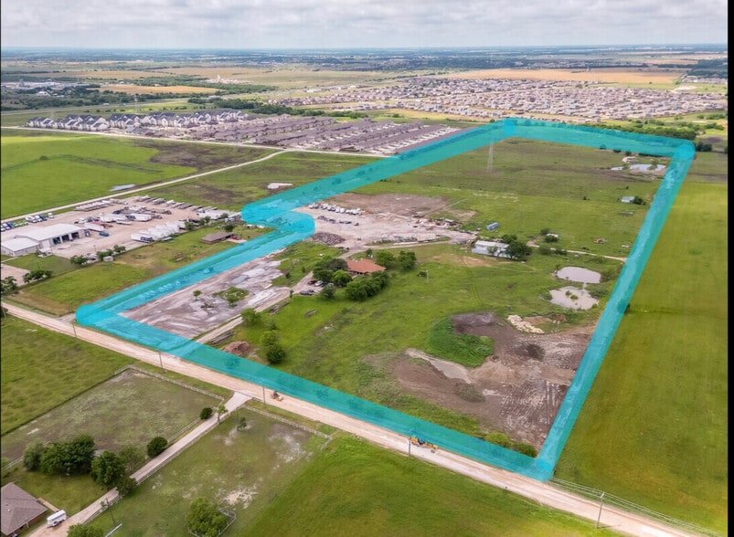 2661 V V Jones Rd, Midlothian, TX à vendre - Photo du bâtiment - Image 2 de 14