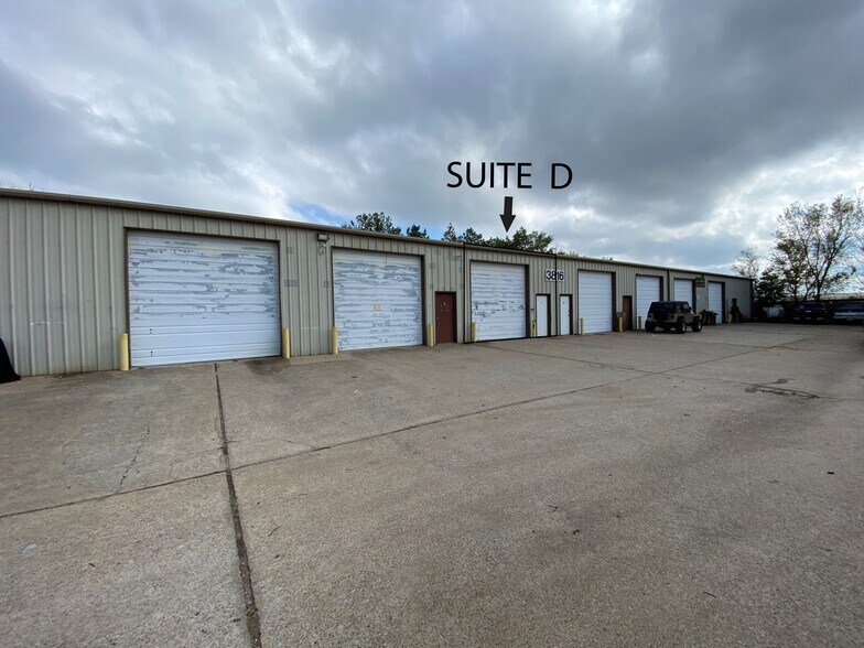 3816 Timms St, Tyler, TX à louer - Photo du bâtiment - Image 1 de 2