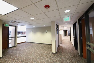 9350 E Arapahoe Rd, Greenwood Village, CO for lease Interior Photo- Image 2 of 8