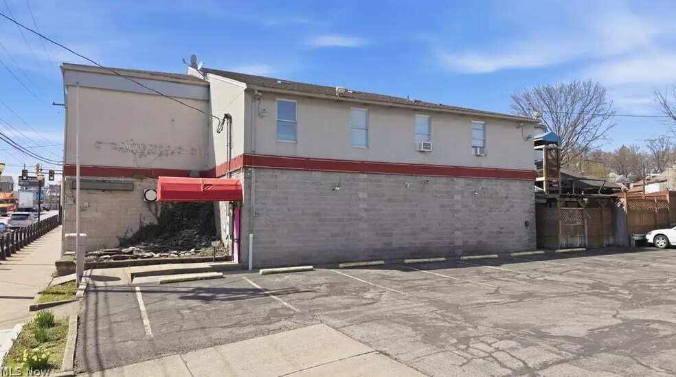 805-809 7th St, Parkersburg, WV for sale - Building Photo - Image 2 of 9