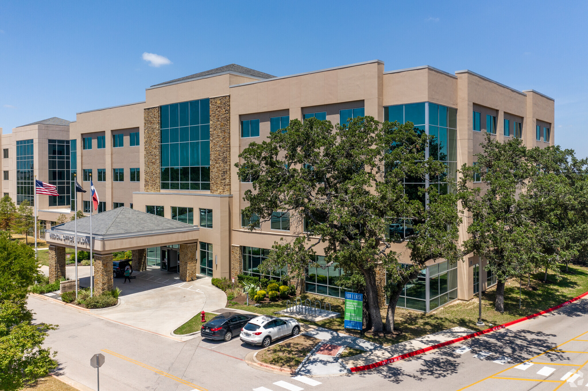 1401 Medical Pky, Cedar Park, TX for lease Building Photo- Image 1 of 12