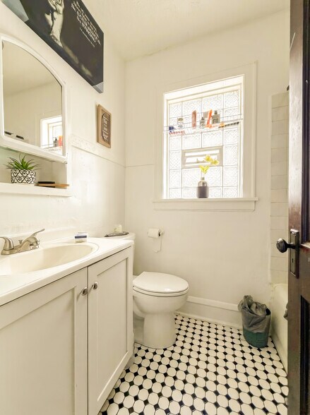 1054 S. Mason, Chicago, IL à vendre - Photo du bâtiment - Image 3 de 5