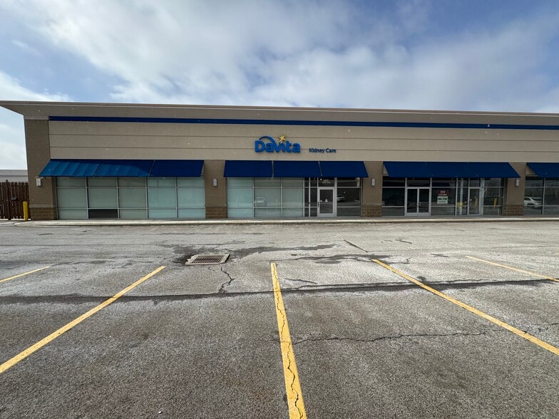 2521 Walden Ave, Cheektowaga, NY for lease - Building Photo - Image 2 of 33