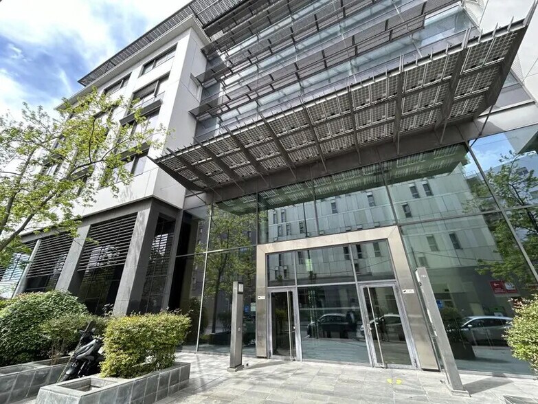Bureau dans Gennevilliers à louer - Photo du bâtiment - Image 3 de 22