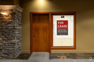 1480 Foster St, White Rock, BC à louer Photo intérieure- Image 1 de 15