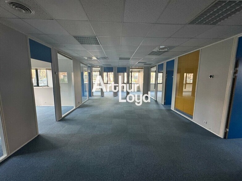 Office in Mougins for sale - Interior Photo - Image 2 of 5