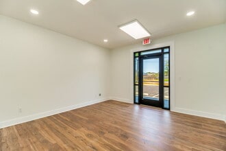 5433 Chumuckla Hwy, Pace, FL à louer Photo intérieure- Image 2 de 7