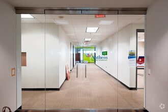 2221 Edward Holland Dr, Richmond, VA for lease Interior Photo- Image 2 of 7