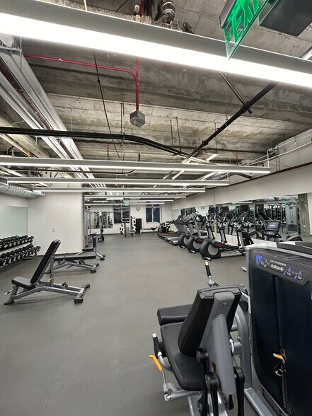 225 Bush St, San Francisco, CA à louer - Photo intérieure - Image 3 de 6