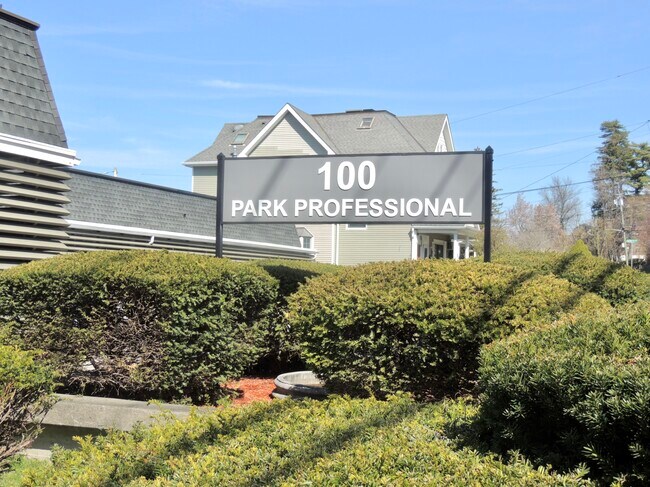 Plus de détails pour 100 S Highland Ave, Ossining, NY - Bureau à vendre