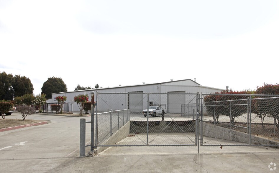 2570-2580 San Juan Rd, Hollister, CA à vendre - Photo du bâtiment - Image 2 de 4