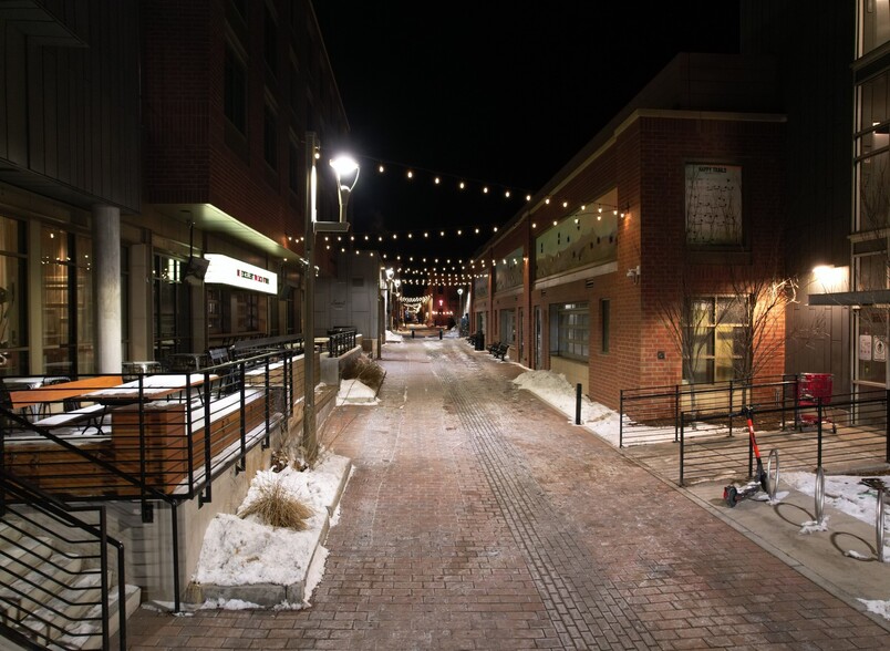 354 Walnut St, Fort Collins, CO à louer - Photo du bâtiment - Image 2 de 9