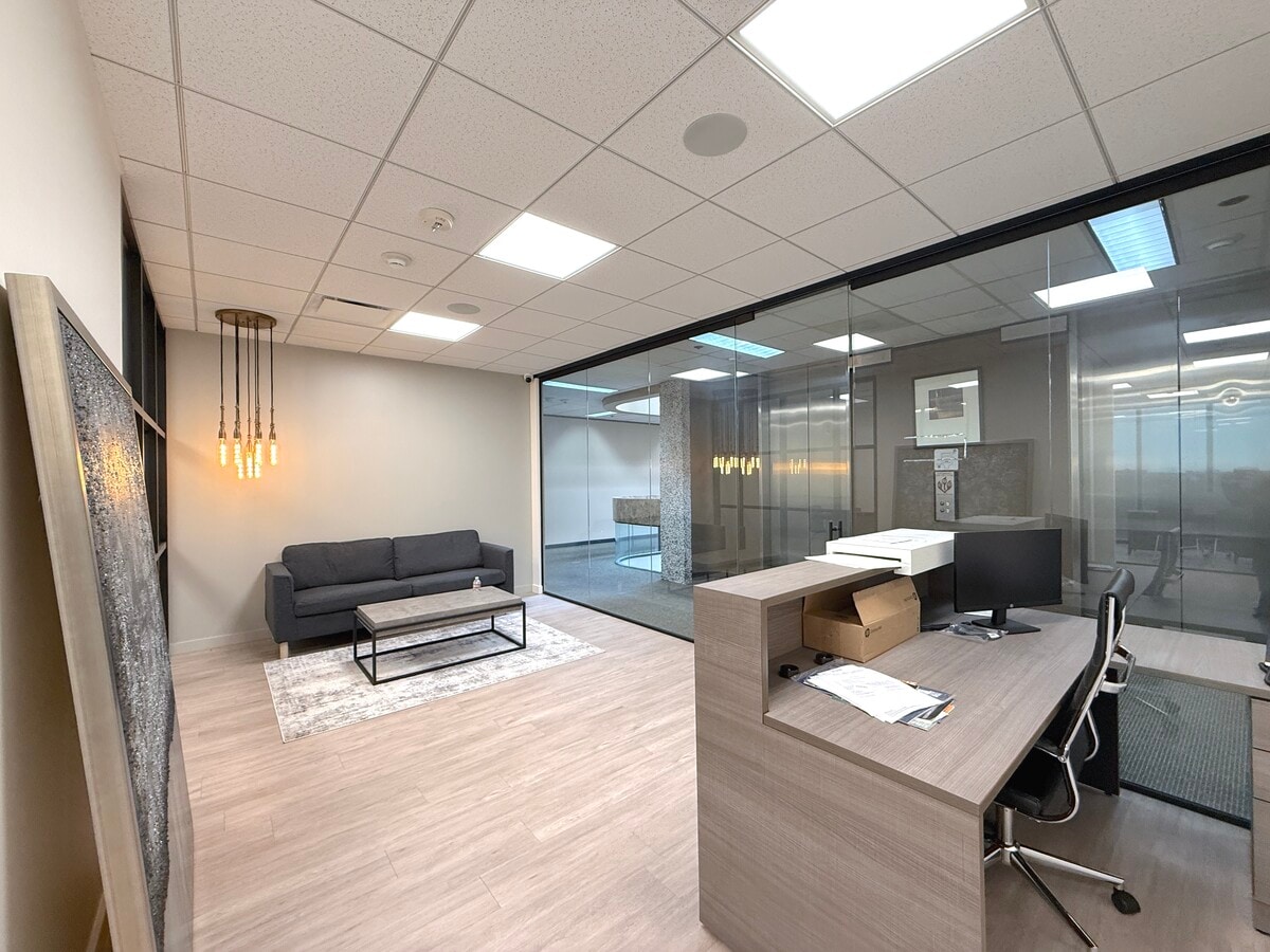 6100 Corporate Dr, Houston, TX 77036 - Unit 4-G -  - Interior Photo - Image 2 of 10