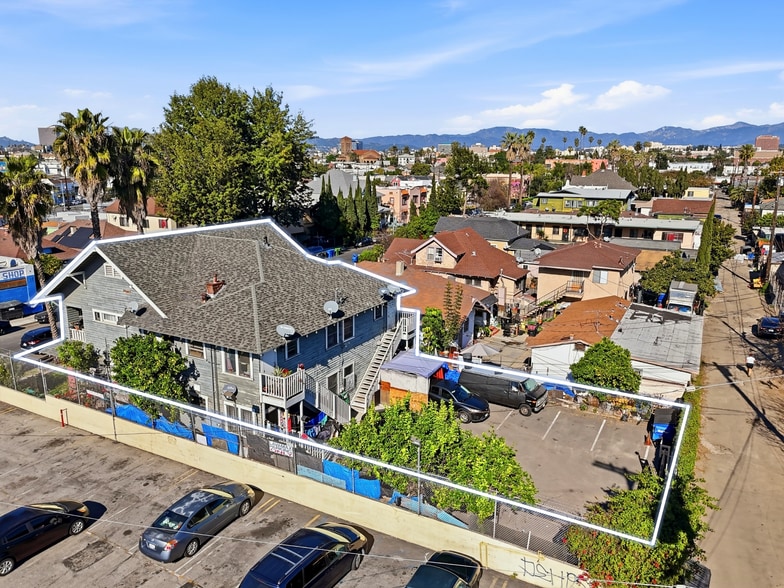 1832 S Bonnie Brae St, Los Angeles, CA for sale - Building Photo - Image 3 of 14