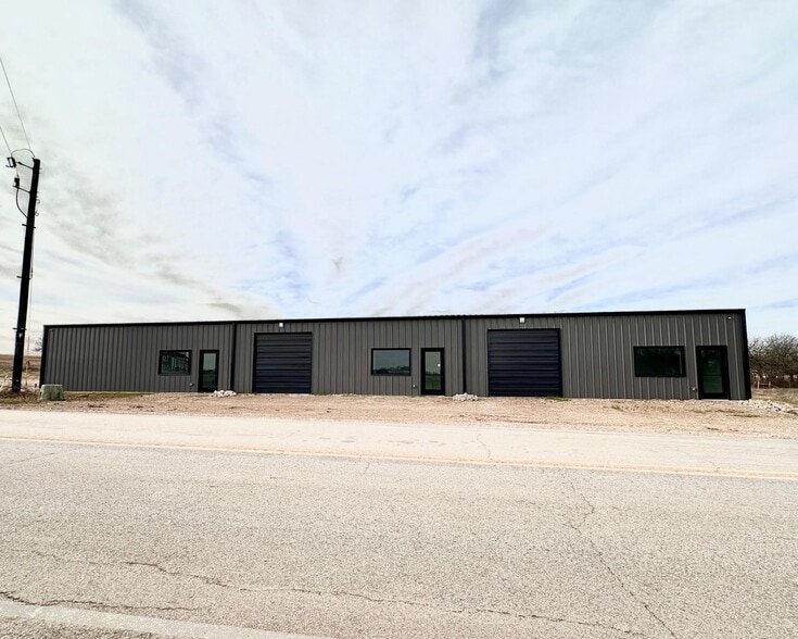 4916 Fairview Road Unit #103, Millsap, TX for lease - Building Photo - Image 2 of 10