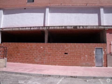 Valdemoro, MAD 28340 - Unit Puerta L8, Esc. A -  - Interior Photo - Image 1 of 5